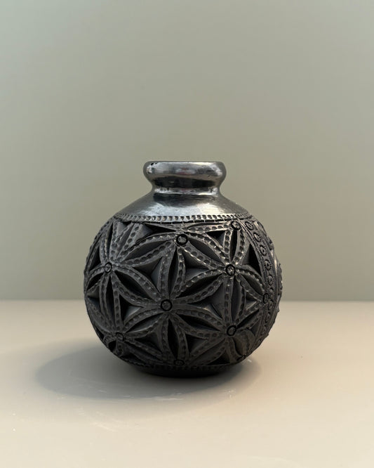 Florero mini barro negro Estrellas