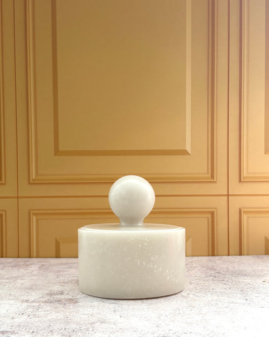 Joyero de resina con tapa minimalista