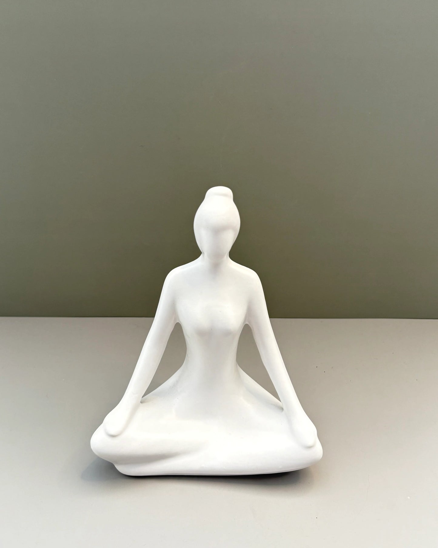 Figura Decorativa Mitra