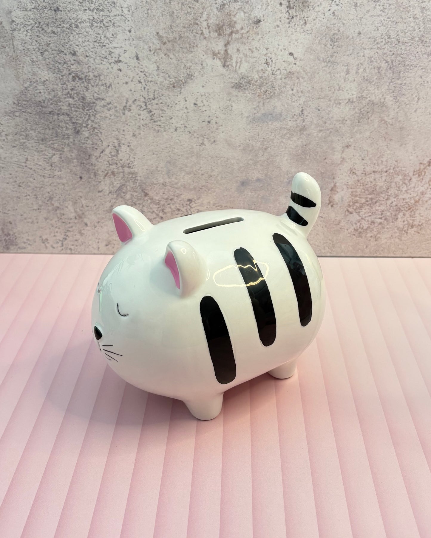 Alcancía decorativa de cerámica gato Harry