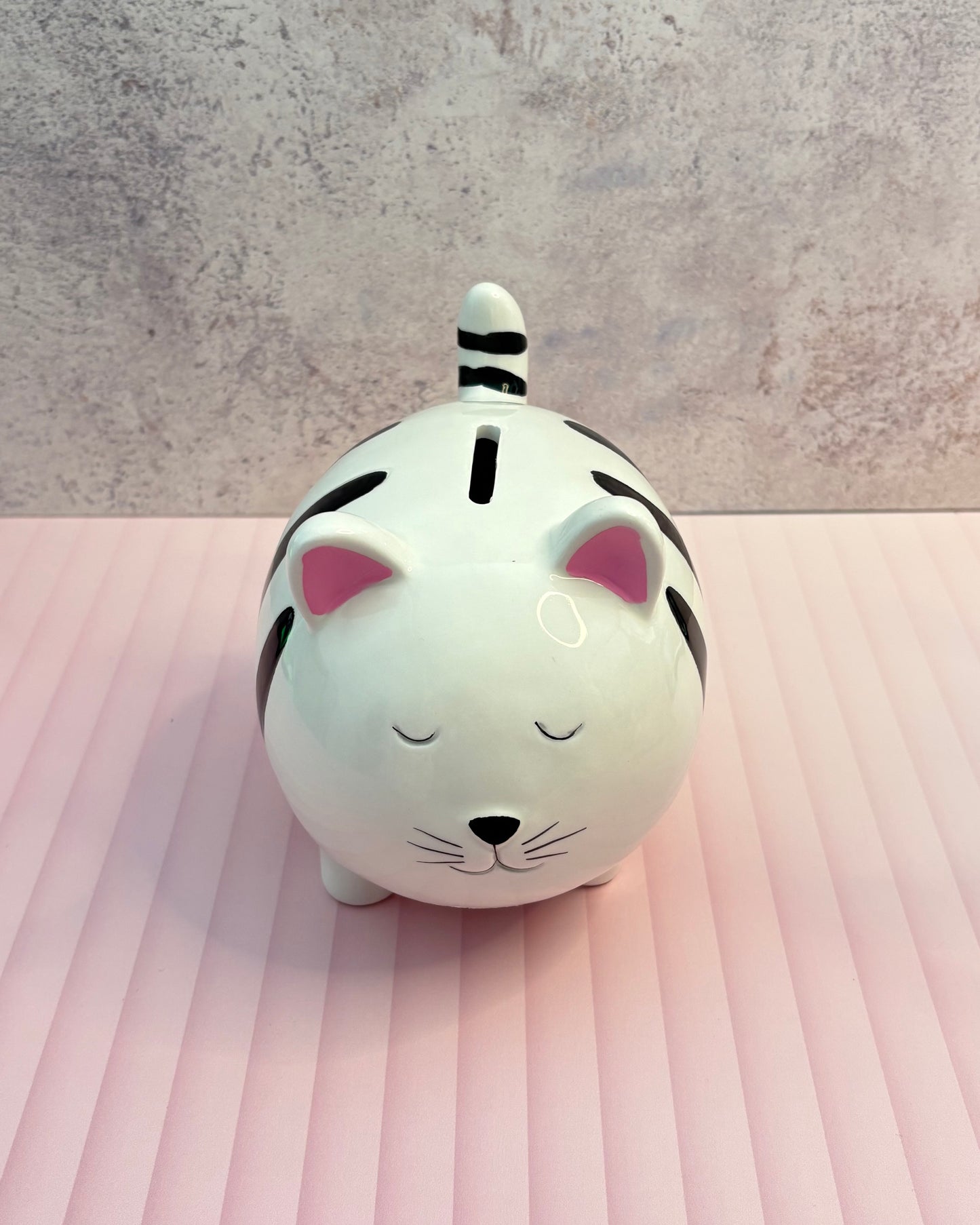 Alcancía decorativa de cerámica gato Harry