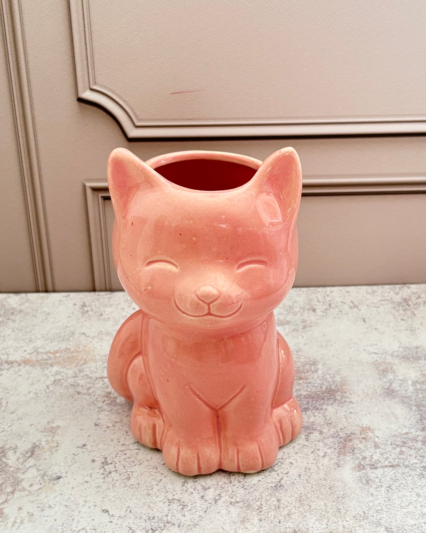 Maceta de cerámica forma de gato rosa