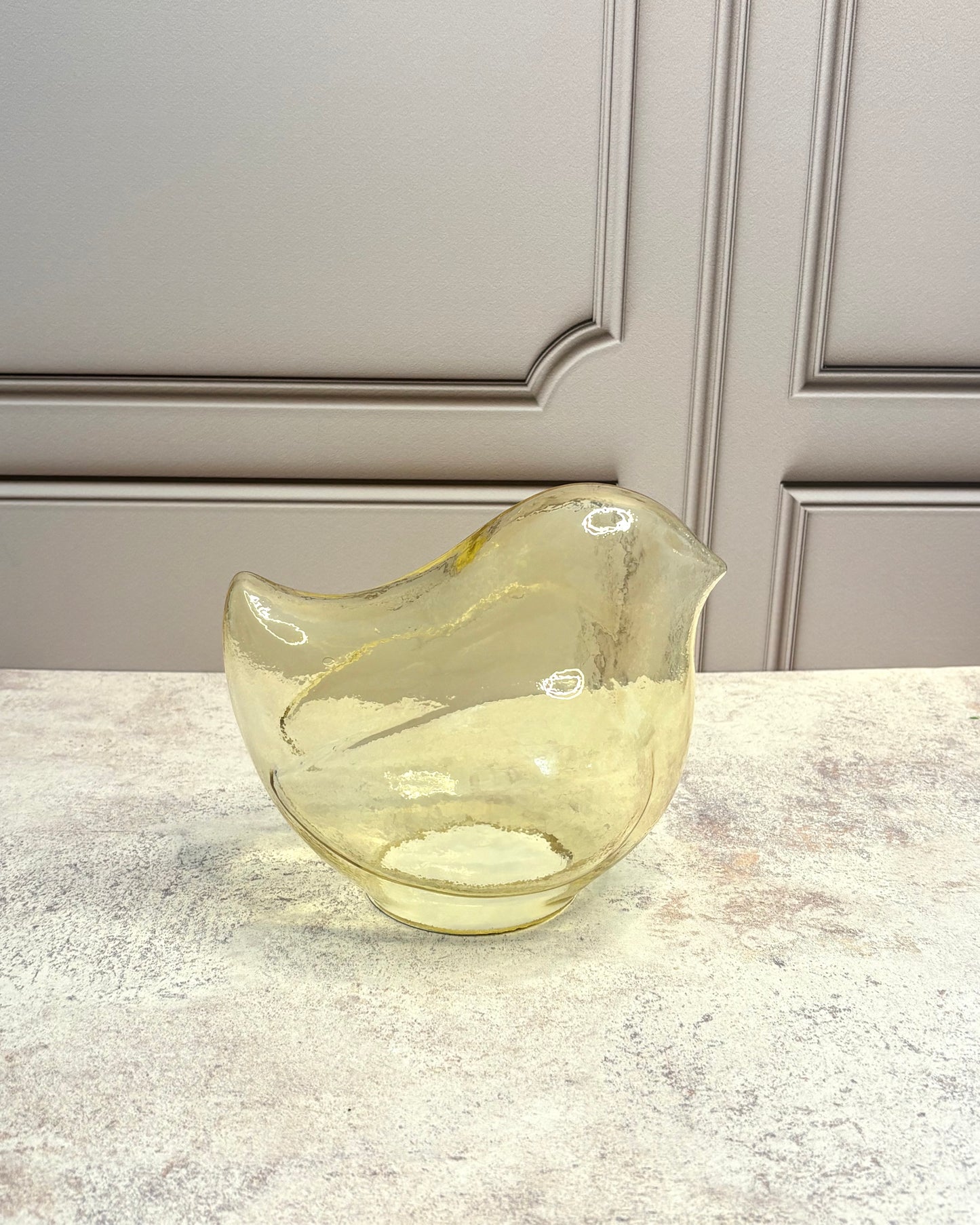 Figura decorativa de ave en vidrio
