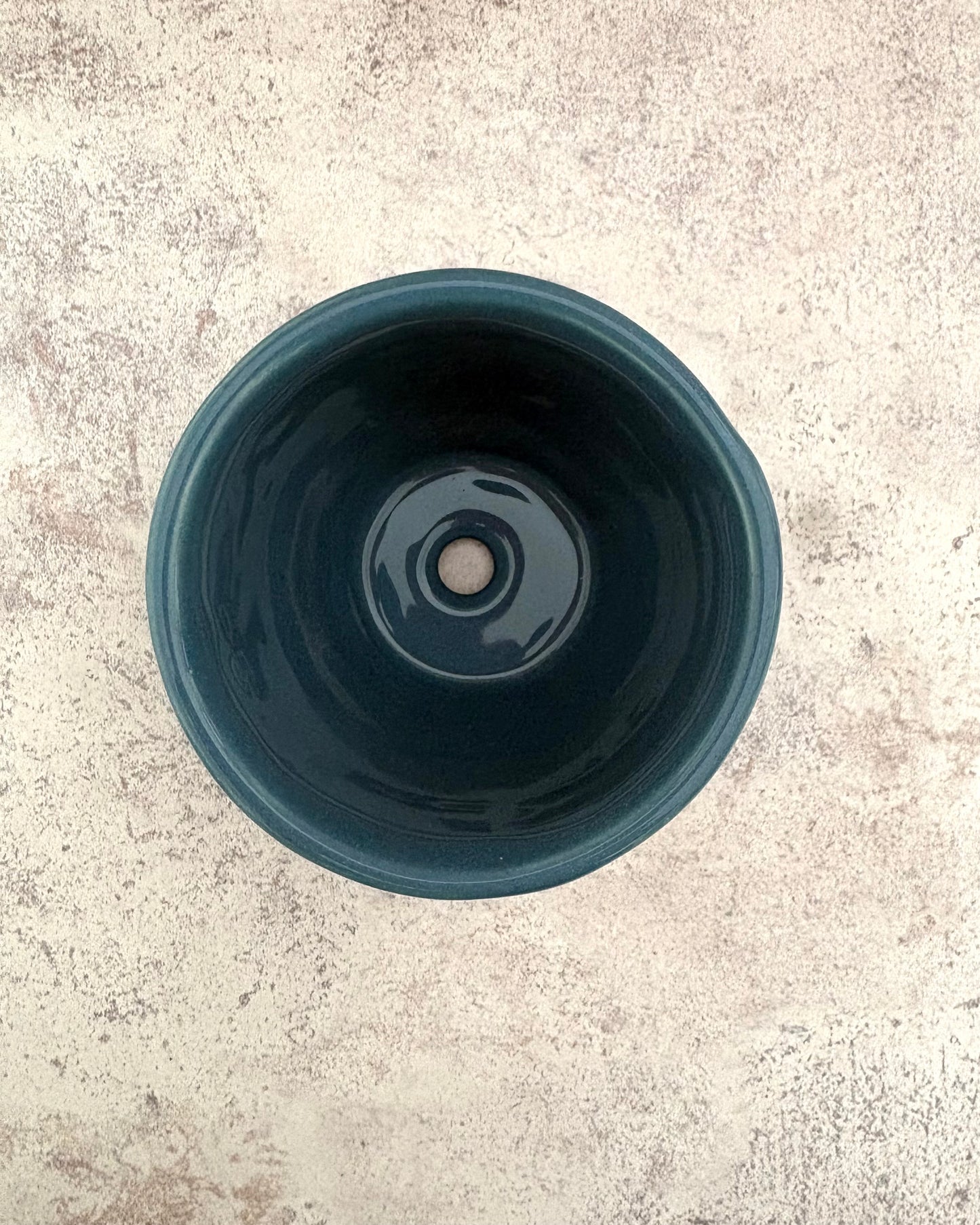 Maceta de cerámica azul