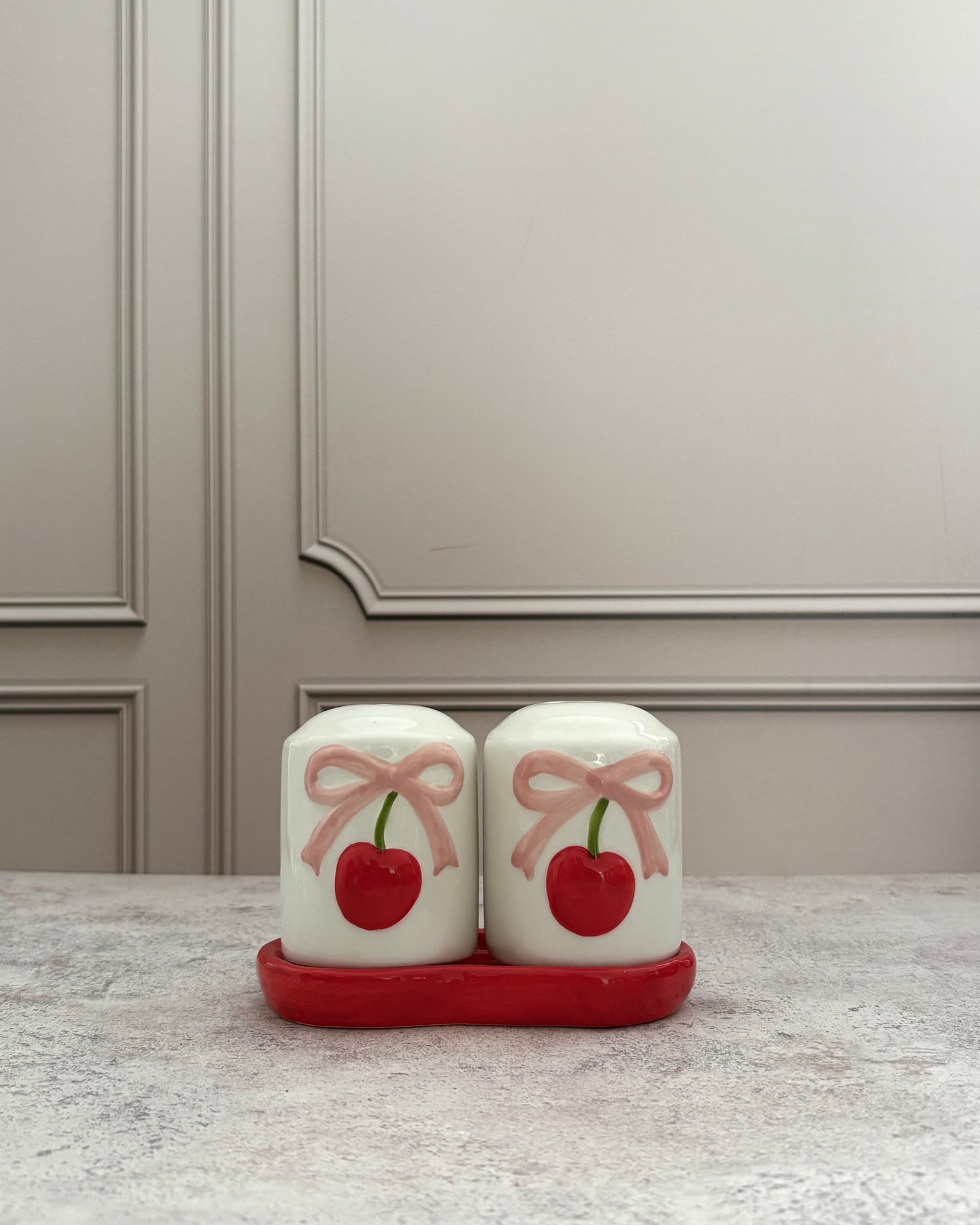 Set de salero y pimentero Cherry