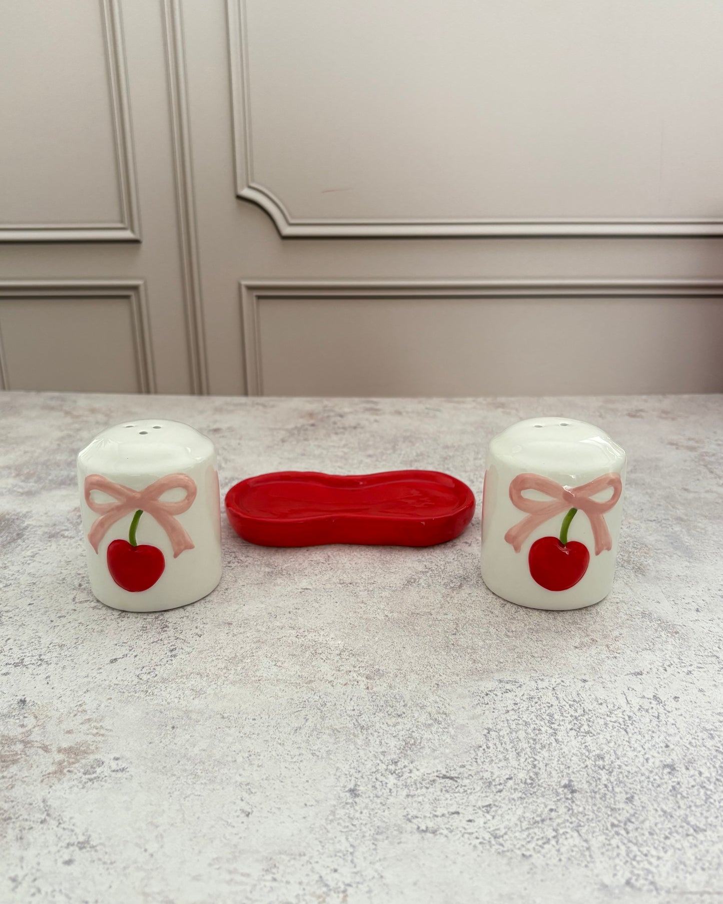 Set de salero y pimentero Cherry