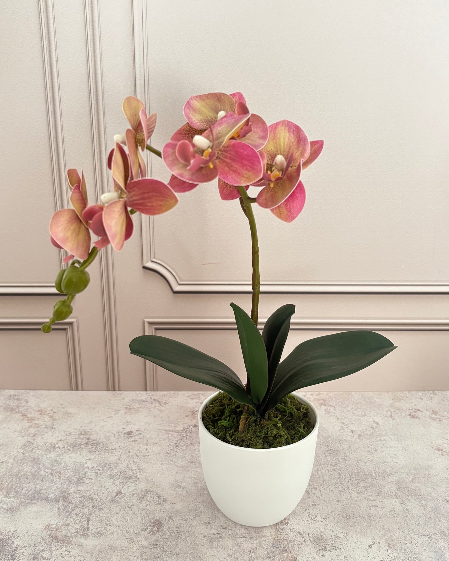 Arreglo floral orquídea artificial