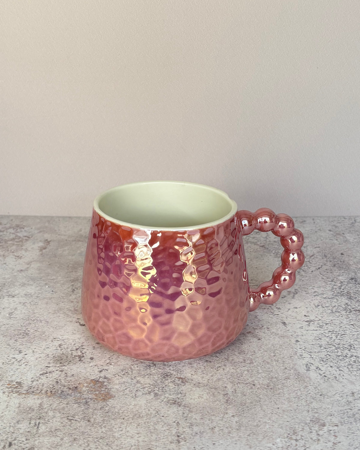 Taza de cerámica rosa Trendy