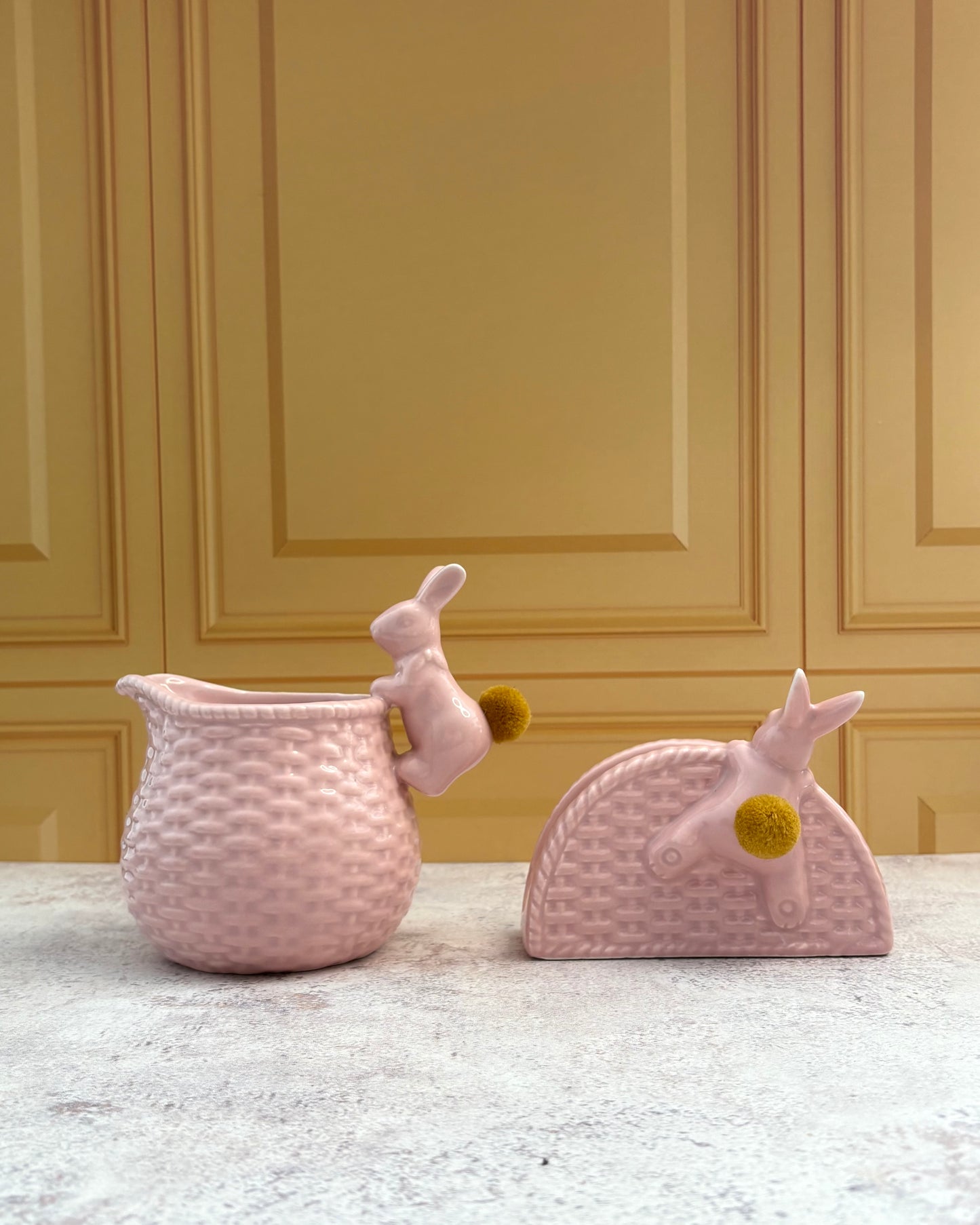 Set de Cremera y Servilletero  de cerámica Pascua