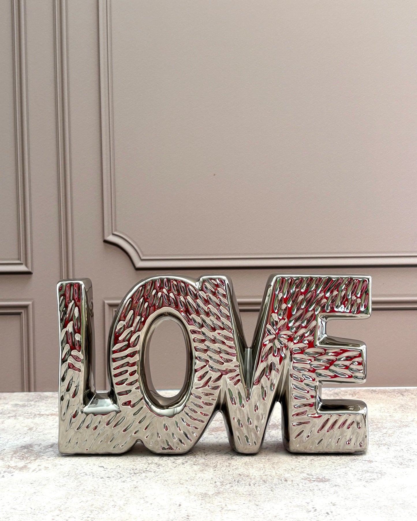 Figura Decorativa Love