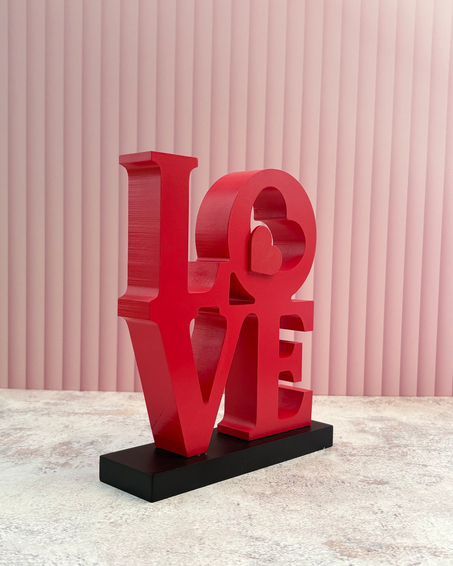 Figura decorativa de madera  Red Love
