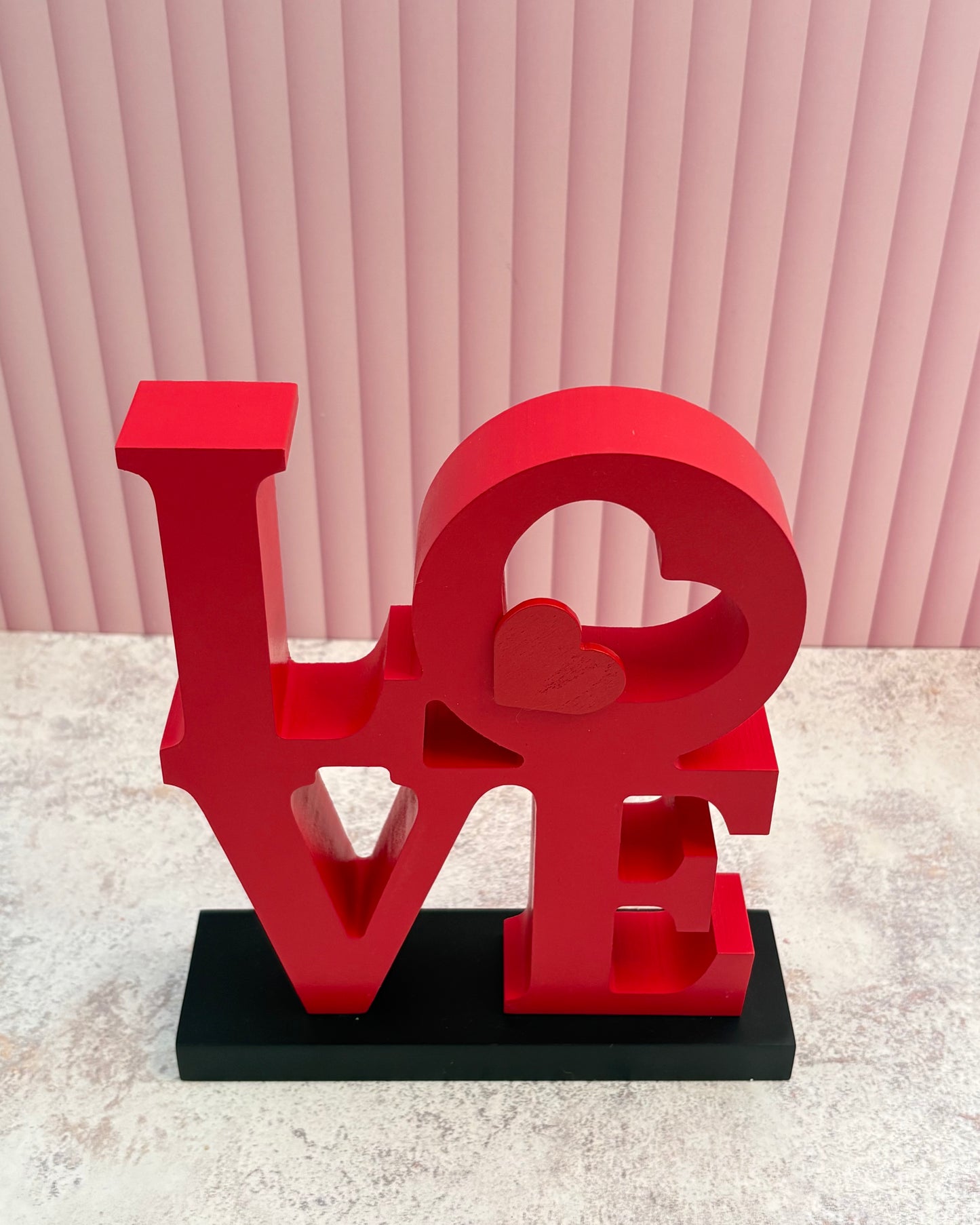 Figura decorativa de madera  Red Love