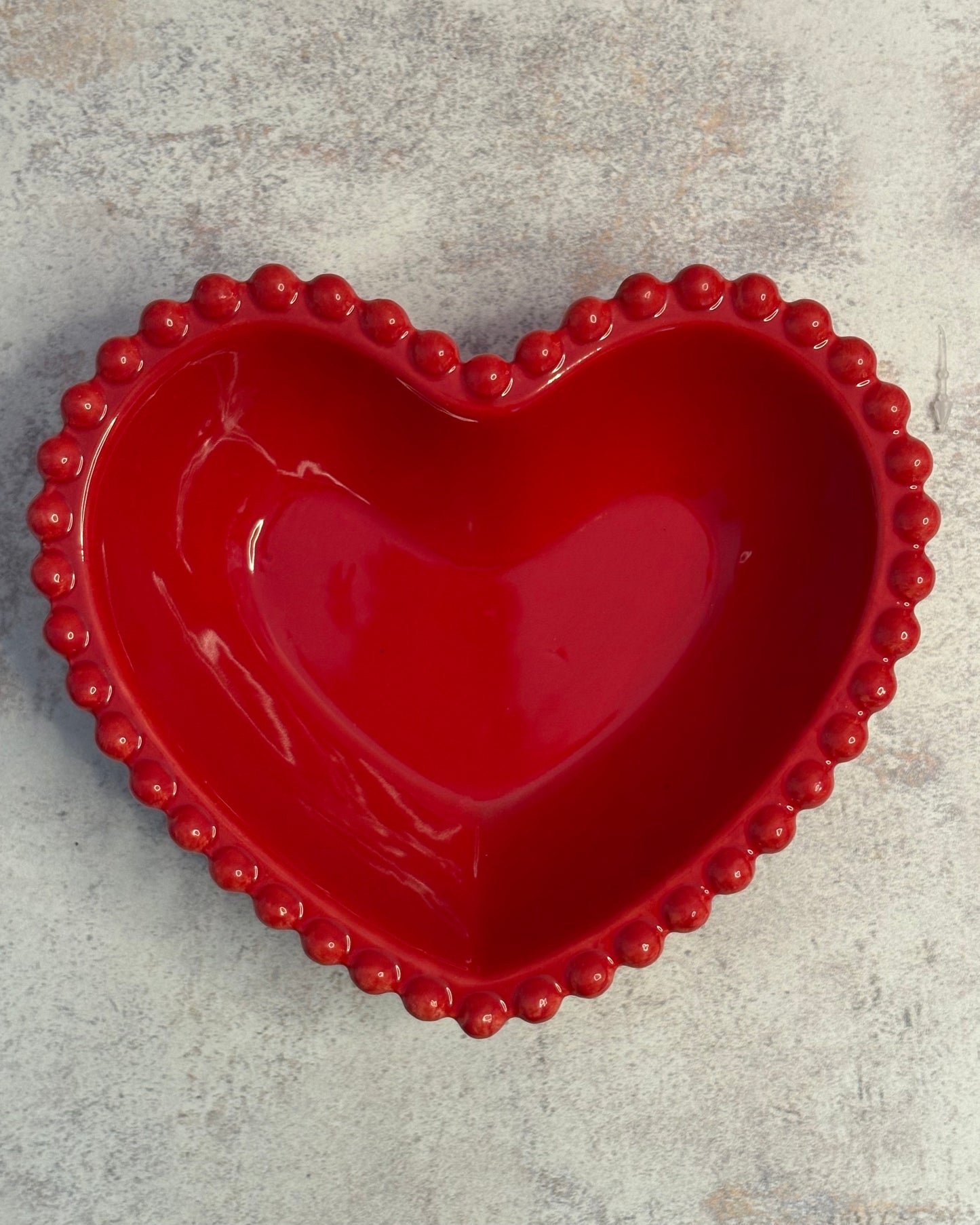 Plato hondo de cerámica en forma de corazón  Lovy