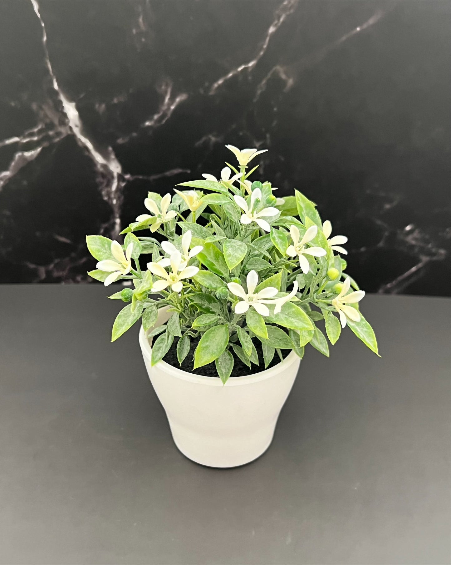 Maceta mini con planta artificial Miniu