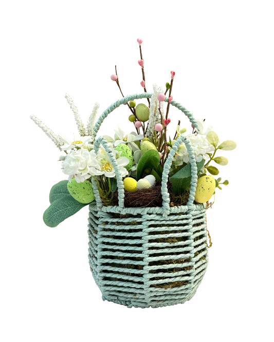 Centro de Mesa Nido para Pascua en canasta