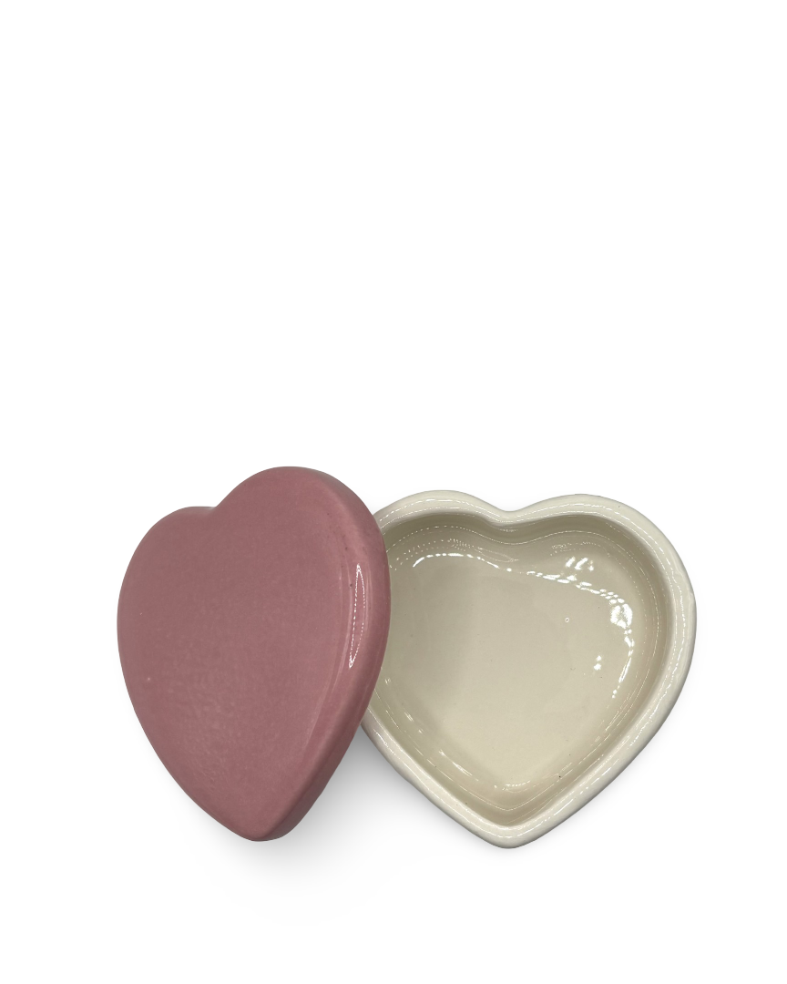 Joyero de cerámica con tapa y forma de corazón