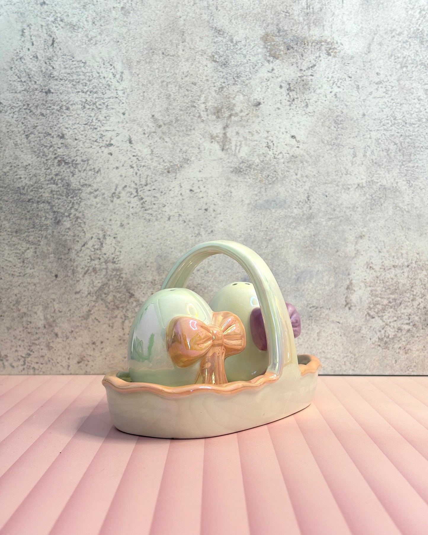 Juego de Salero y Pimentero en cerámica de Pascua Coquette